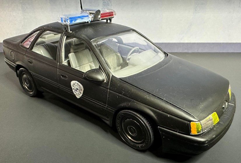 Robocop Ford Taurus SHO by AMT - police version with custom decals. Side view.