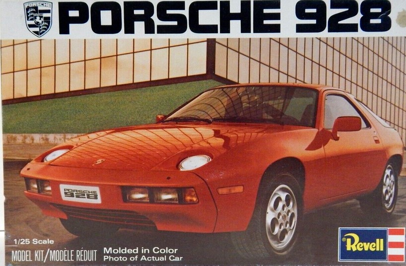 Porsche 928 Revell model kit